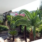 House Nafplion