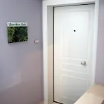 House * نافبليو